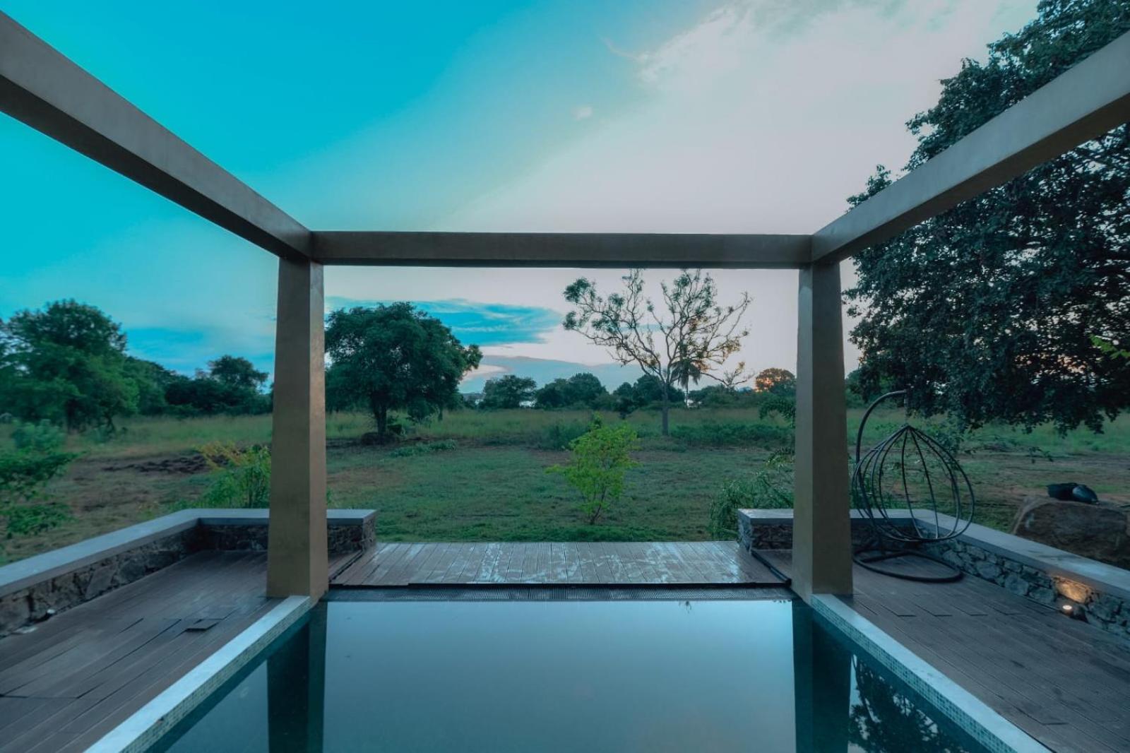 The Villa Lakeshore أنرادابورام المظهر الخارجي الصورة